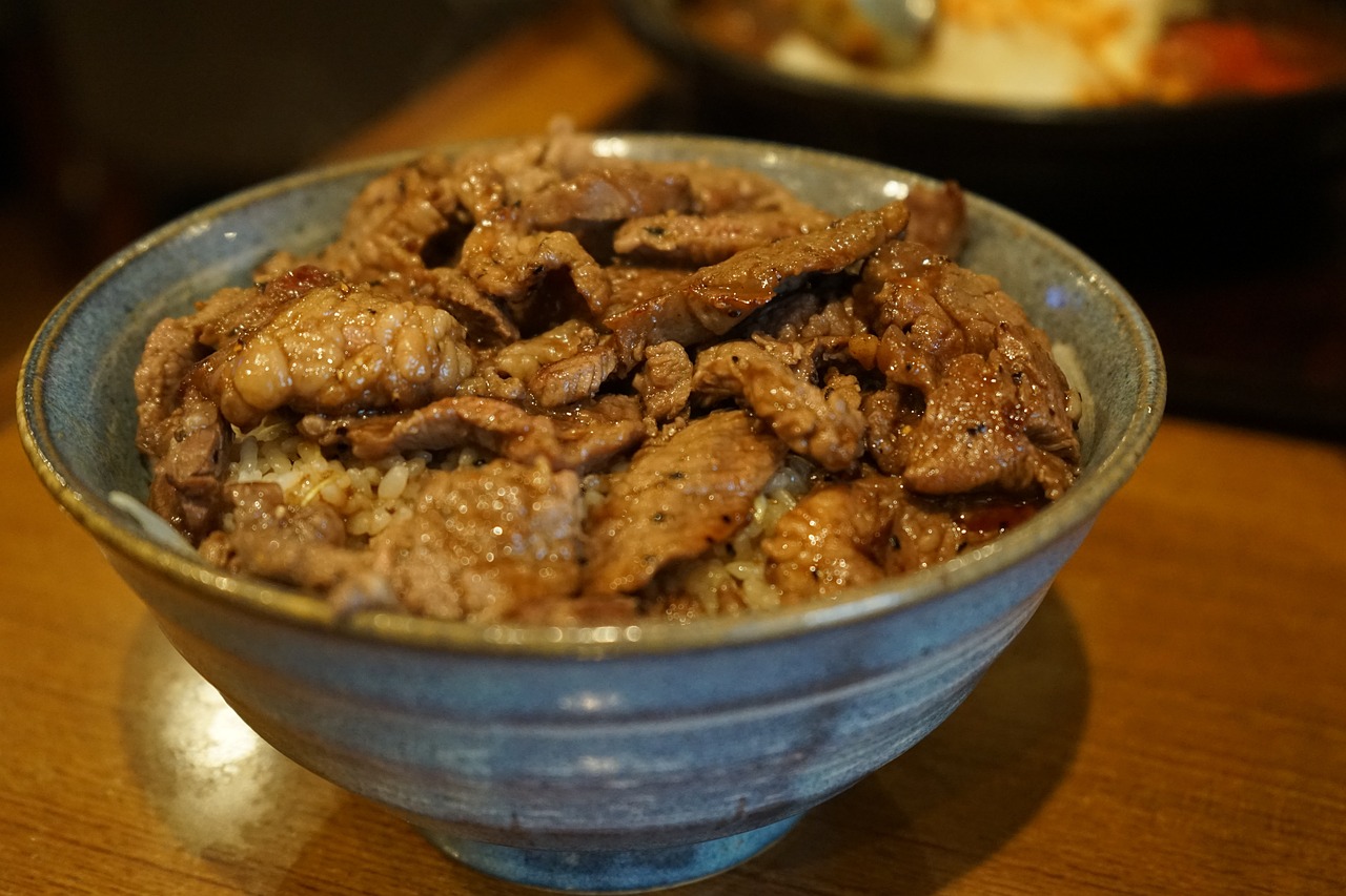 永济美食，央视热播，美食之旅启程永济美食碗