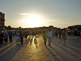 少林足球在上海的传奇之旅少林足球上海时代广场