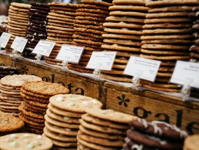 美食街特色商品介绍美食街卖什么东西最火